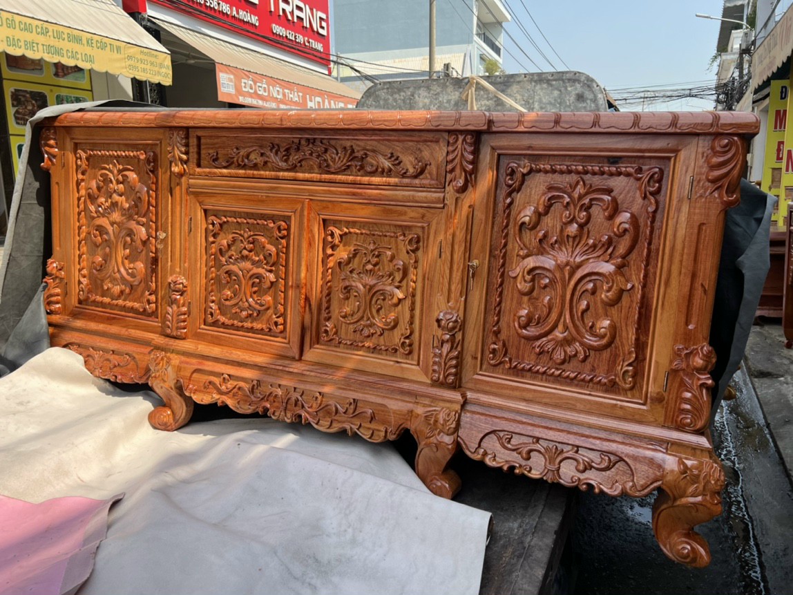 Kệ tivi mẫu hoa lá tây bằng gỗ hương,kệ để phòng khách 4 kích thước