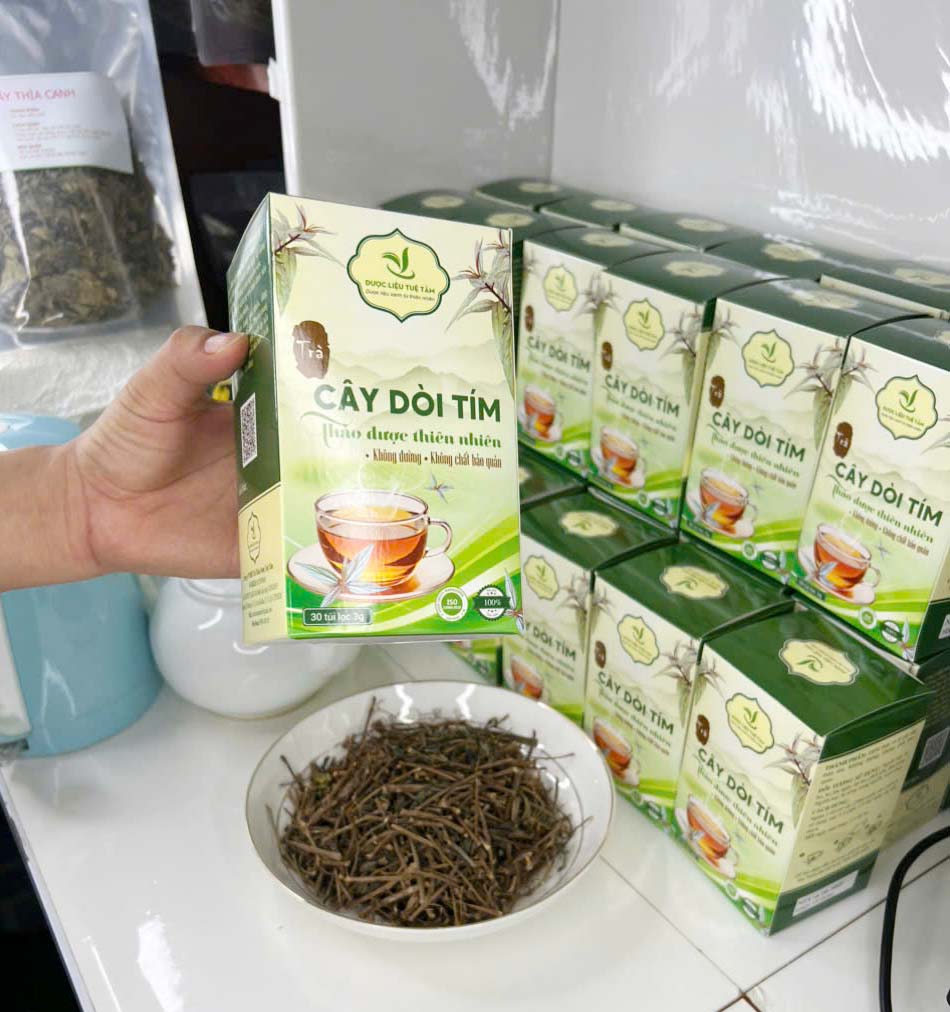 Trà cây dòi thân tím túi lọc Tuệ Tâm - Trà túi lọc cây dòi thân tím - Mỗi hộp có 30 gói 3g - Dùng cho người ho, ho lâu ngày, phổi yếu
