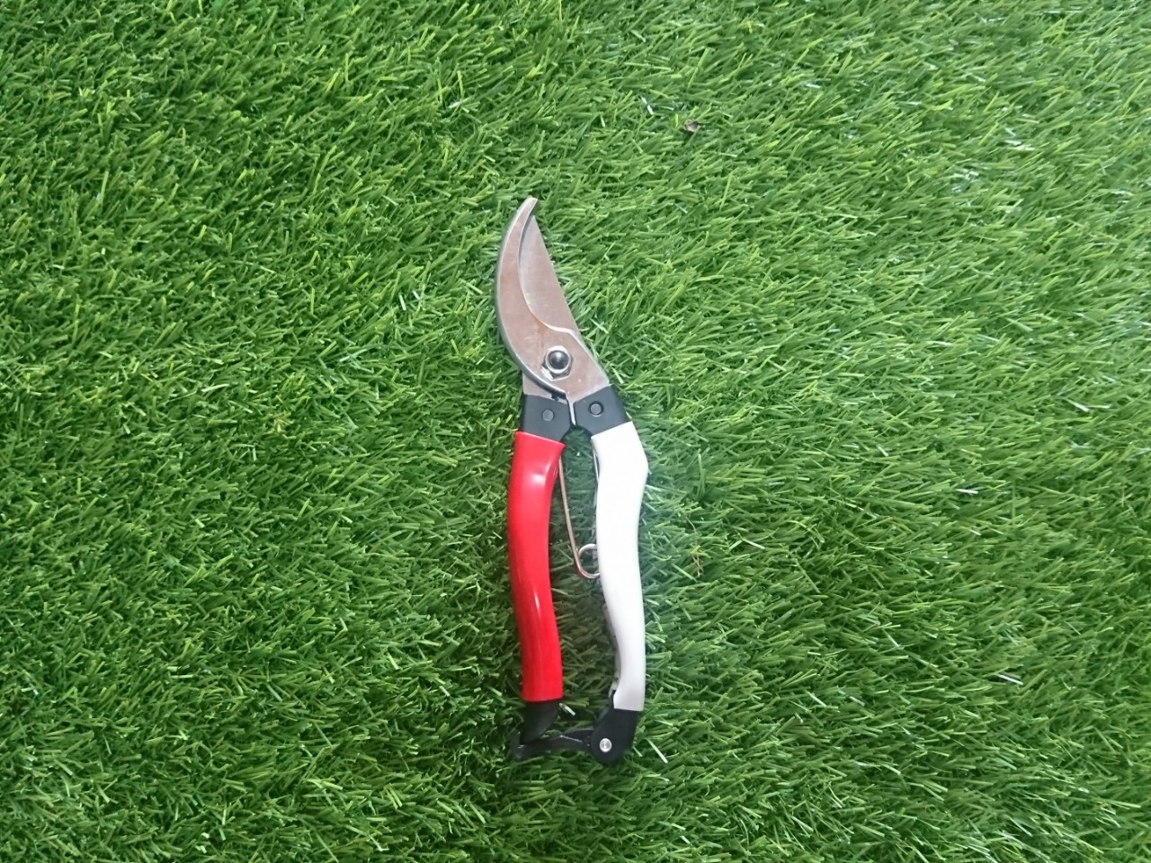 Kéo cắt cành GF-200W