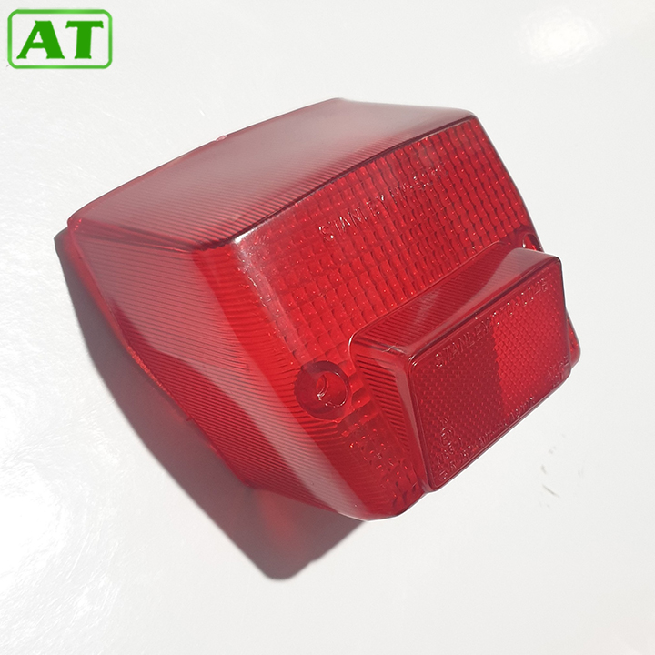 Nắp Đèn Hậu Xe Cub 82 DD Nhựa Đỏ Hàng Đẹp