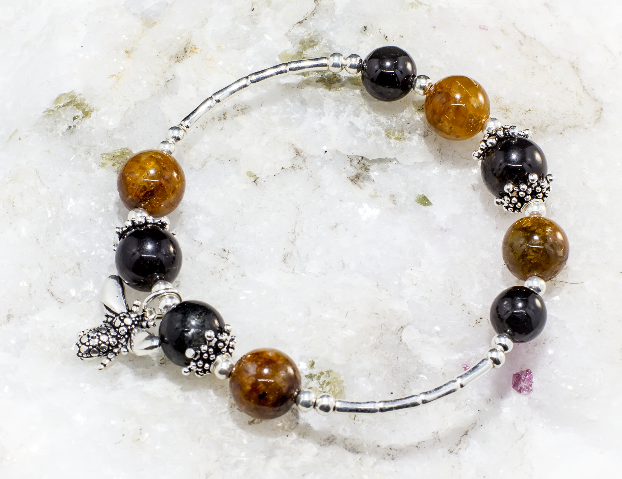 Vòng Tay Đá Phong Thủy Nữ Tourmaline Thiên Nhiên AAAA VT055 Mạng Thổ - Kim