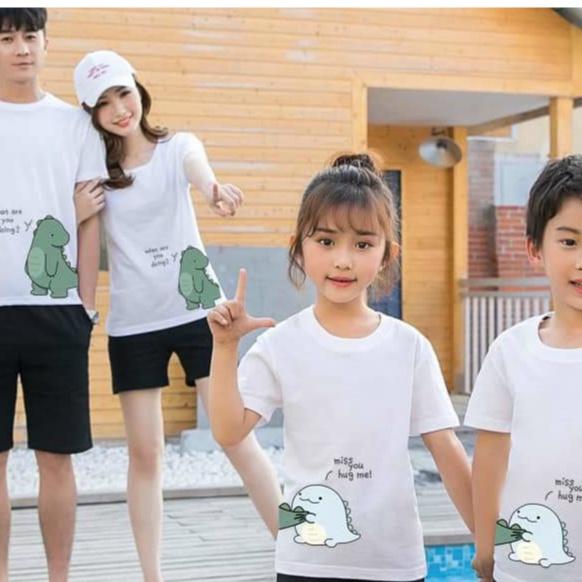 Combo áo thun gia đình khủng long , đủ màu , đủ size từ 8kg đến 100kg .