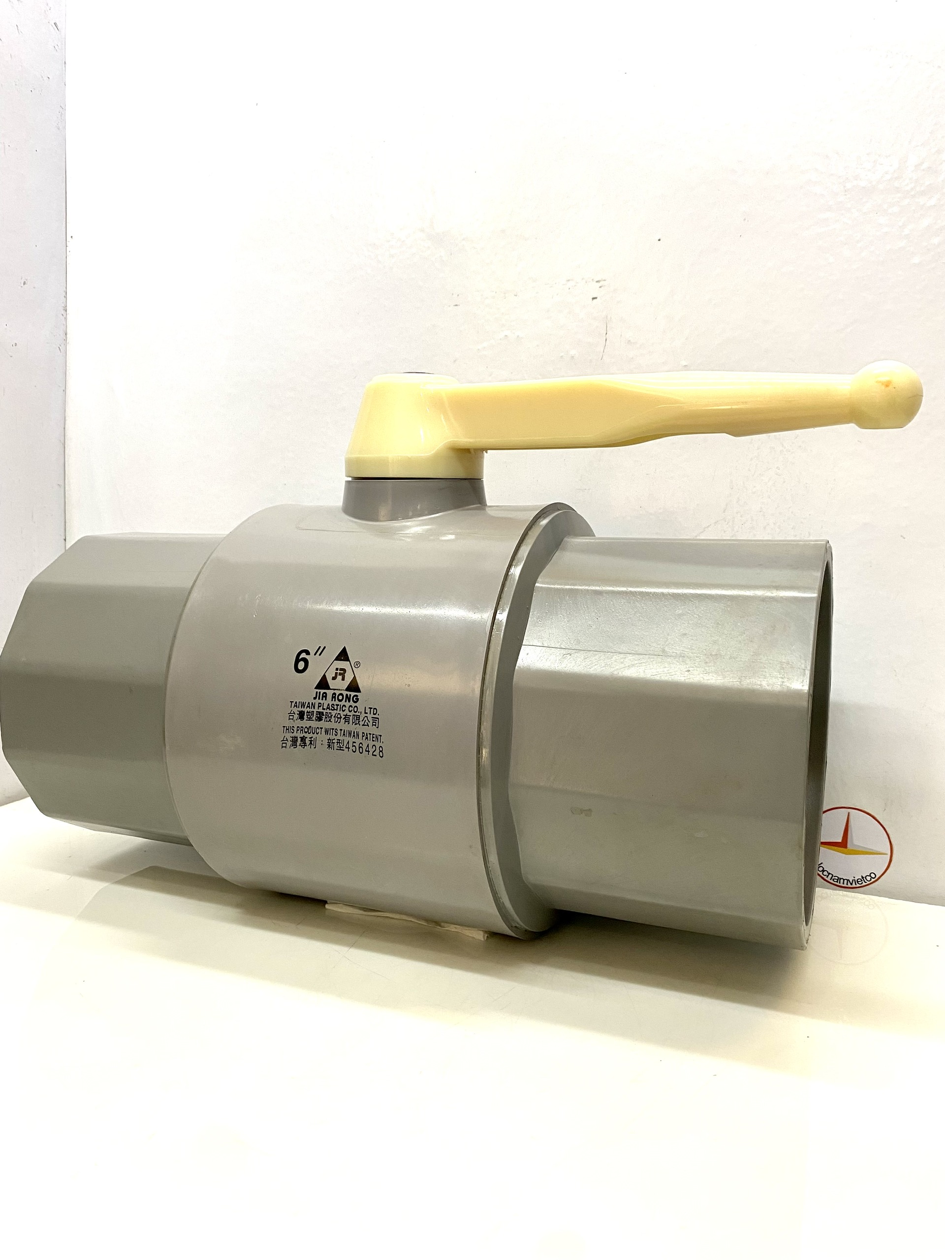 Van 168 tay trắng nhựa PVC Jiarong (6&quot;) - FB060