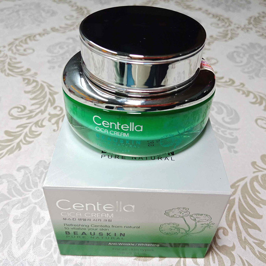 Kem dưỡng chống lão hóa Beauskin Centella Cica Cream Hàn Quốc 50ml + Móc khóa