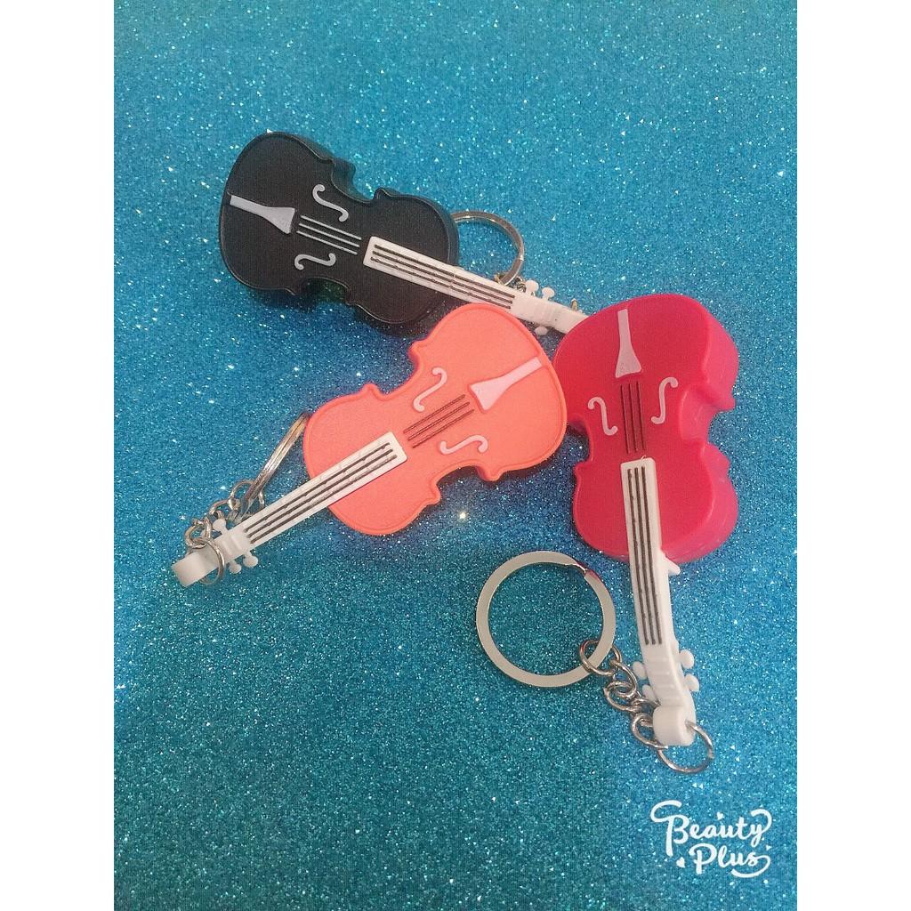 Móc khóa phát sáng hình đàn