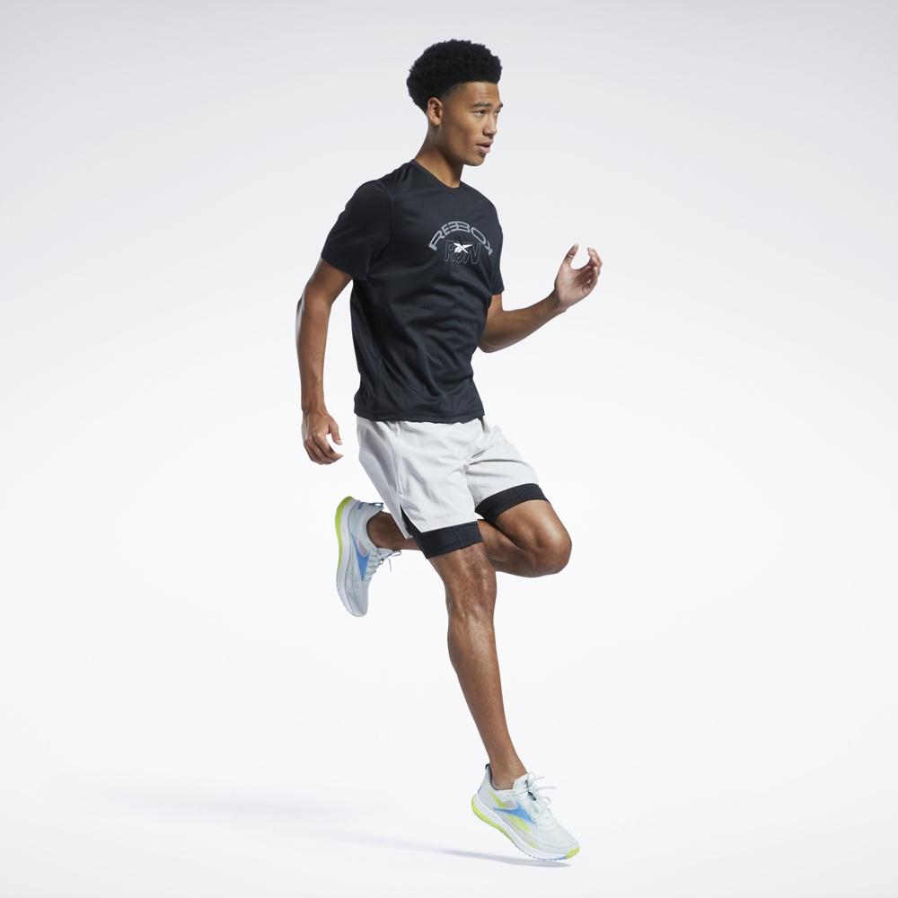 Reebok RUNNING Áo thun Tập luyện Nam Essentials Graphic Tee Màu đen HC6916