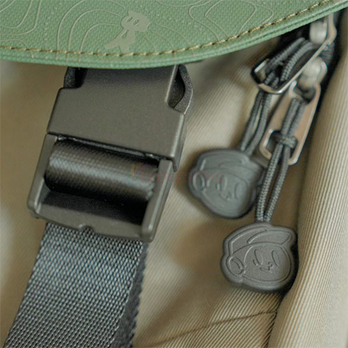Túi đeo chéo Tomtoc Slash-T27 Shoulder Bag 11 inch T27S1 - Hàng chính hãng