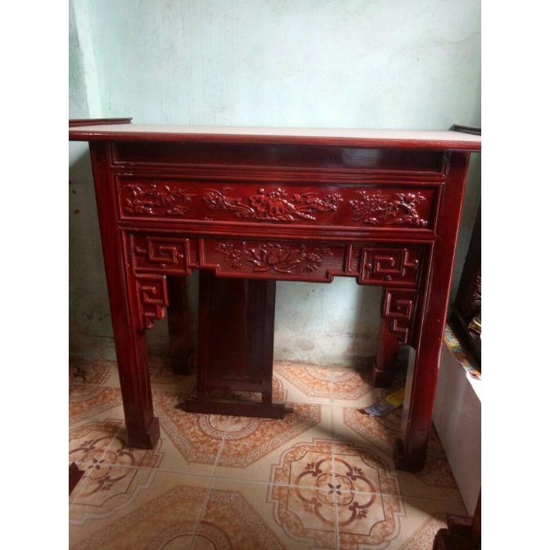 Án thờ gỗ tự nhiên .