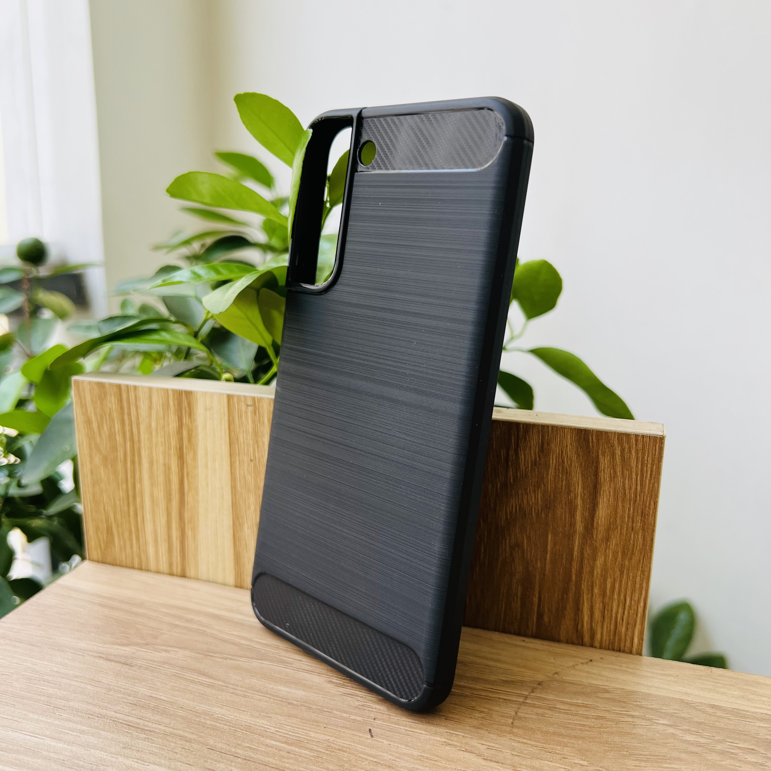 Ốp lưng dành cho Galaxy S22 Plus Likgus Armor- Hàng chính hãng