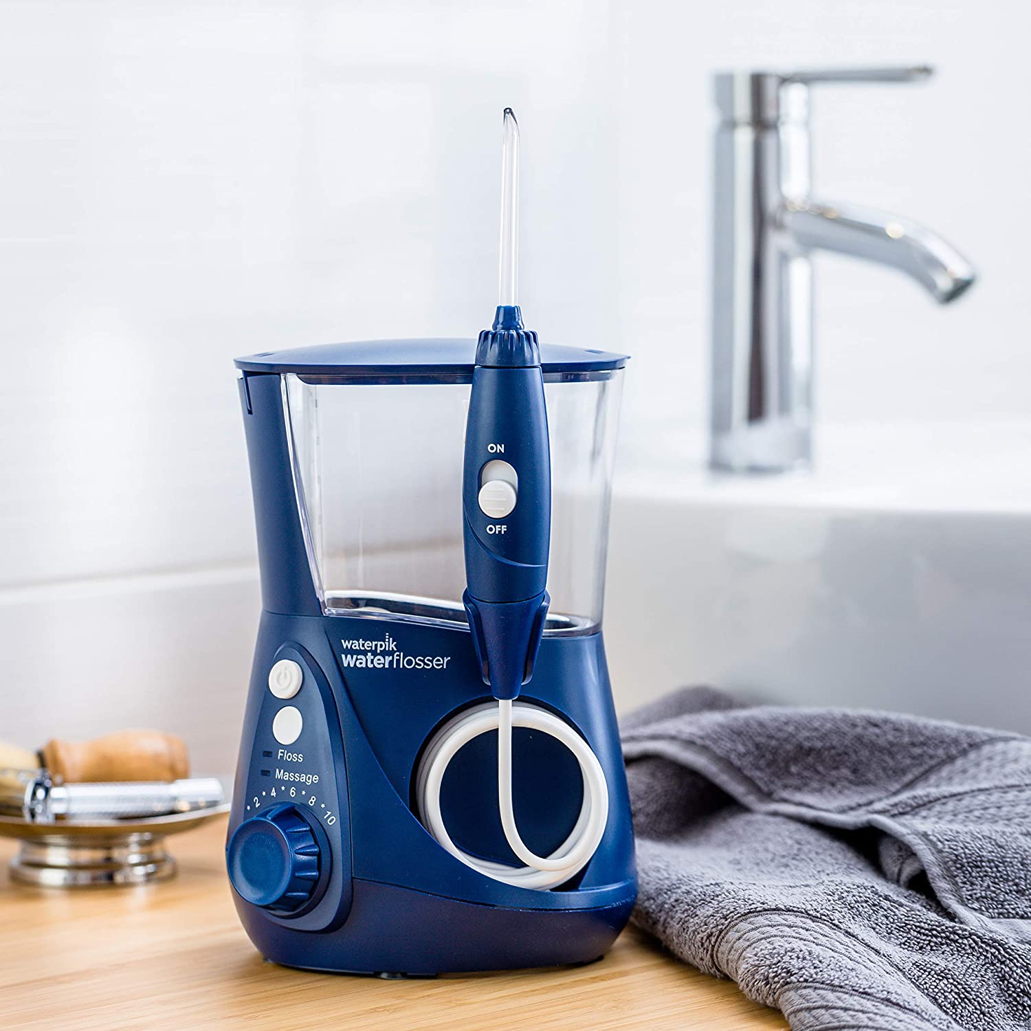 Máy tăm nước Waterpik Ultra Professional WP-66 kèm bộ đổi nguồn điện 220V sang 110V 50W