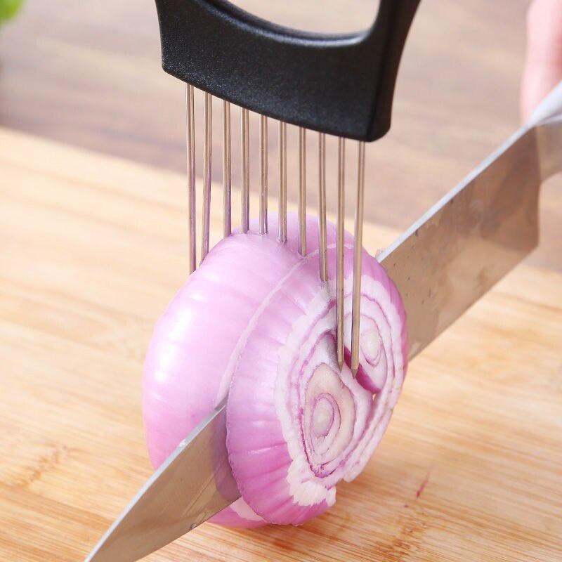Finger Protector Stainless Steel Vegetable Cutting Assistant Fixer Onion Slice Equal Insertion Fish Meat Fixing Fork Protector