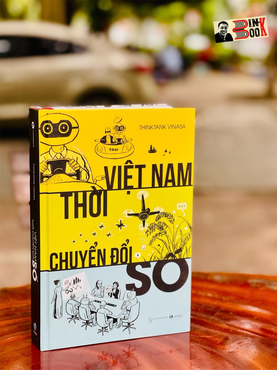 (Bìa cứng) [Giải Sách Hay 2022] VIỆT NAM THỜI CHUYỂN ĐỔI SỐ – Think Tank VINASA – Thái Hà Books – NXB Thế Giới