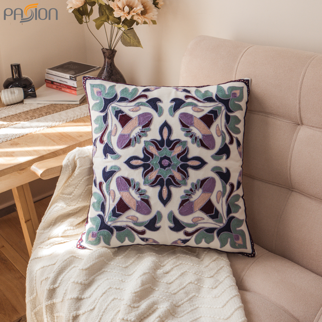Gối Tựa Lưng Linen Cao Cấp Thêu Hoa Văn Dệt Nổi Tây Âu