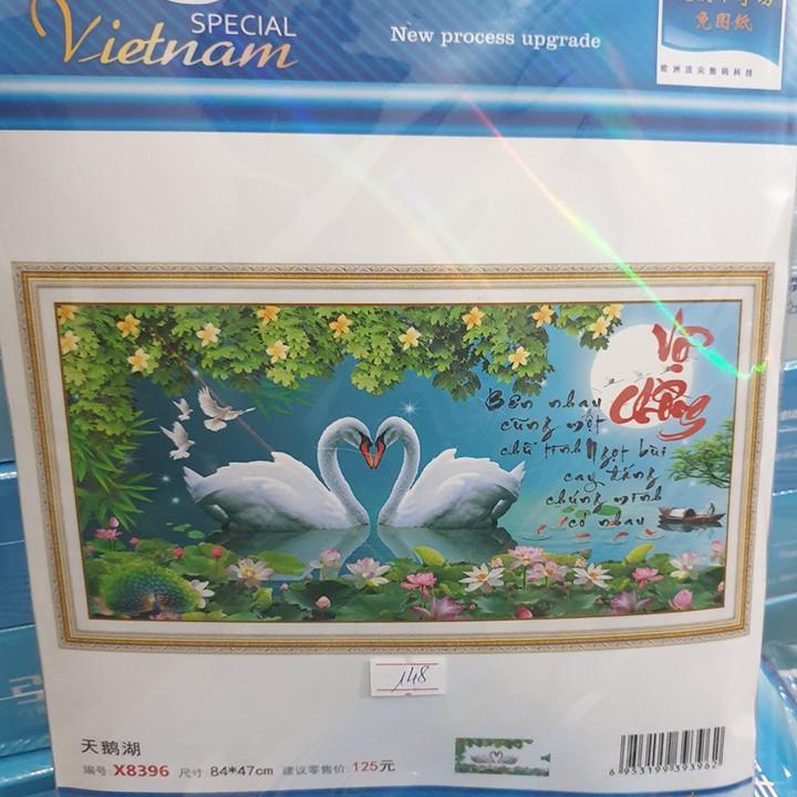 Tranh thêu vợ chồng thiên nga hoa sen X8396 - kích thước: 84 * 47cm.