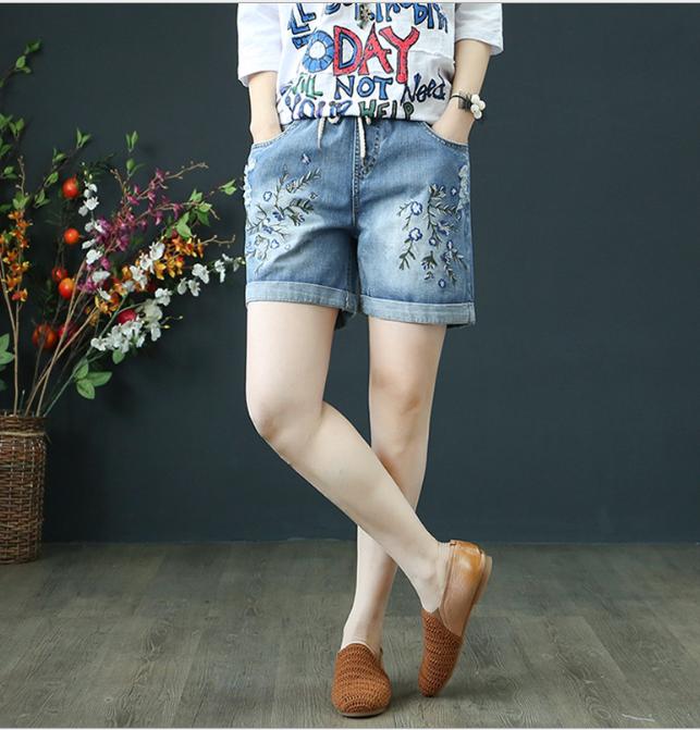Quần sort - quần sooc nữ thêu họa tiết hàng xuất khẩu