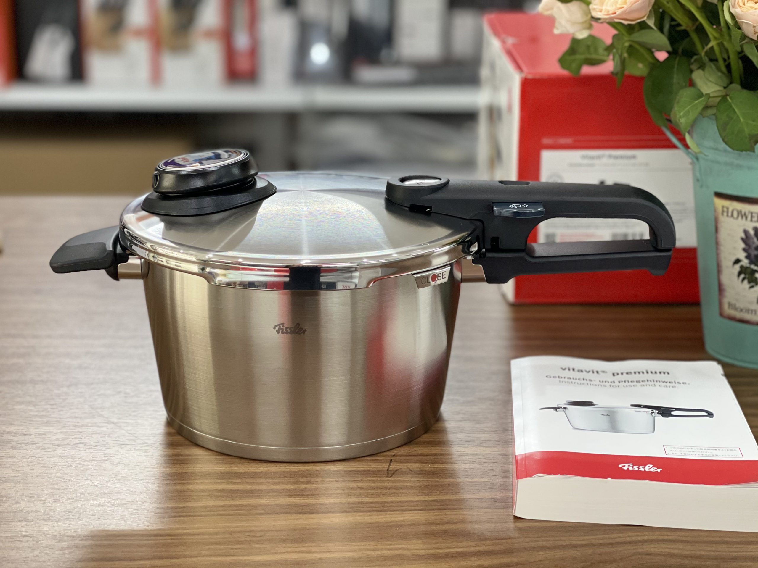NỒI ÁP SUẤT CAO CẤP FISSLER VITAVIT PREMIUM 4,5L PHIÊN BẢN ĐẶC BIỆT 2024 hàng chính hãng