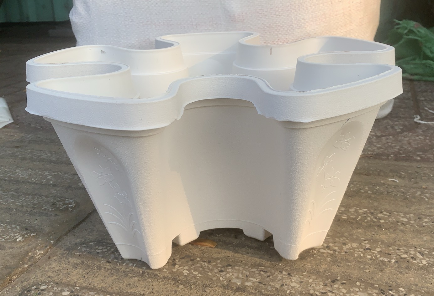 Bộ 02 cái chậu hoa mai 5 cánh 34x23