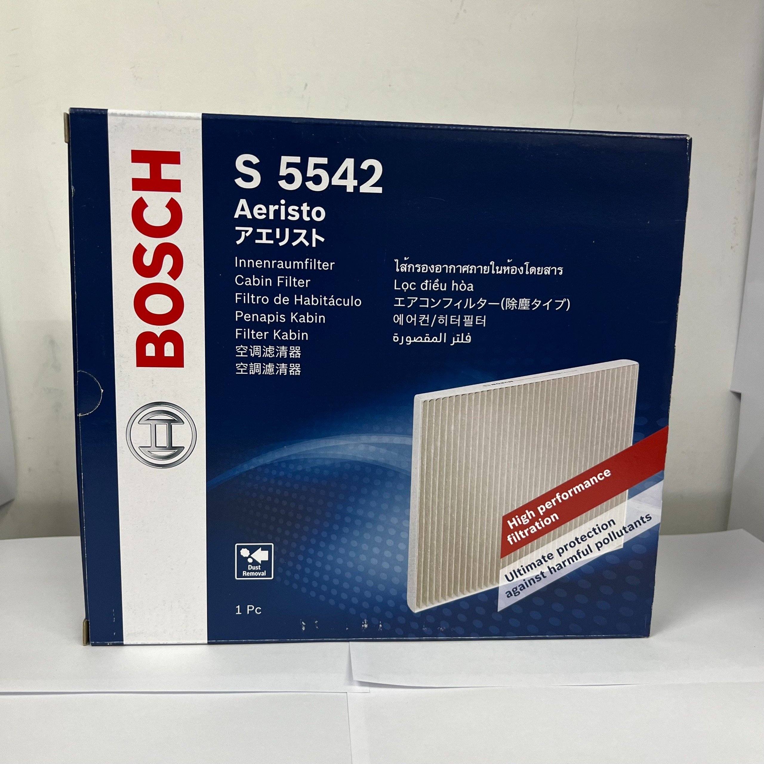 Lọc Gió Điều Hòa Tiêu Chuẩn / BOSCH / Aeristo / S5542 Dành Cho Xe Kia Carens , Sorento