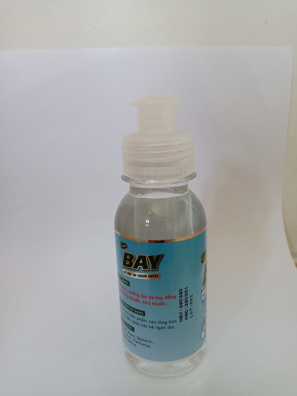 Gel Rửa Tay Kháng Khuẩn Sakura Bay 100ml