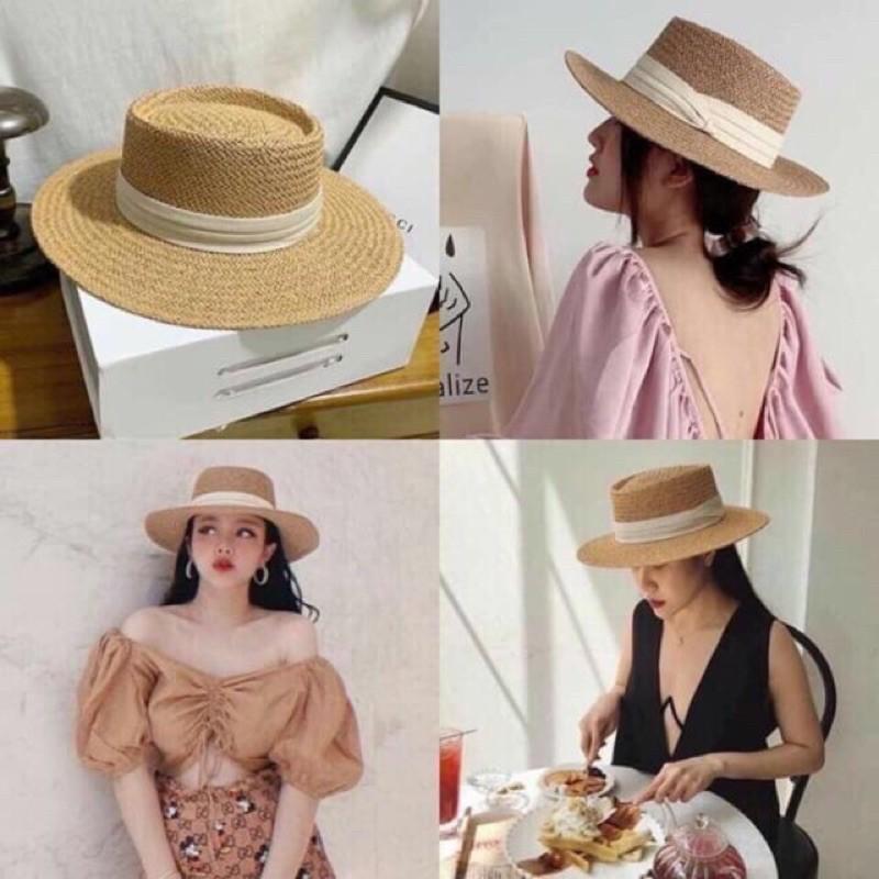 Mũ cói đi biển