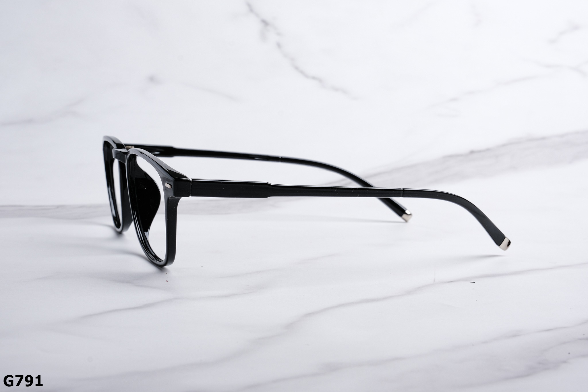 Gọng Kính SHADY Vuông Unisex G791