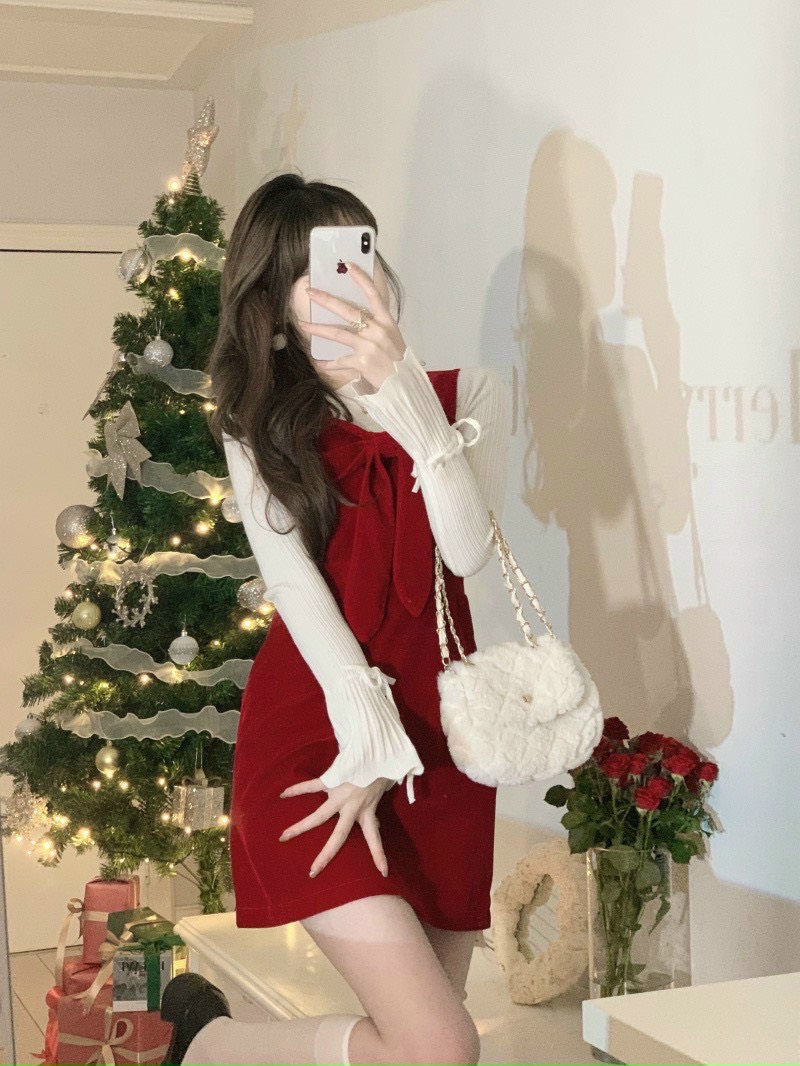 SET ĐẦM CỔ U TRƠN SÁT NÁCH DỰ TIỆC GIÁNG SINH NOEL ĐỎ + ÁO THUN TRƠN ÔM BODY