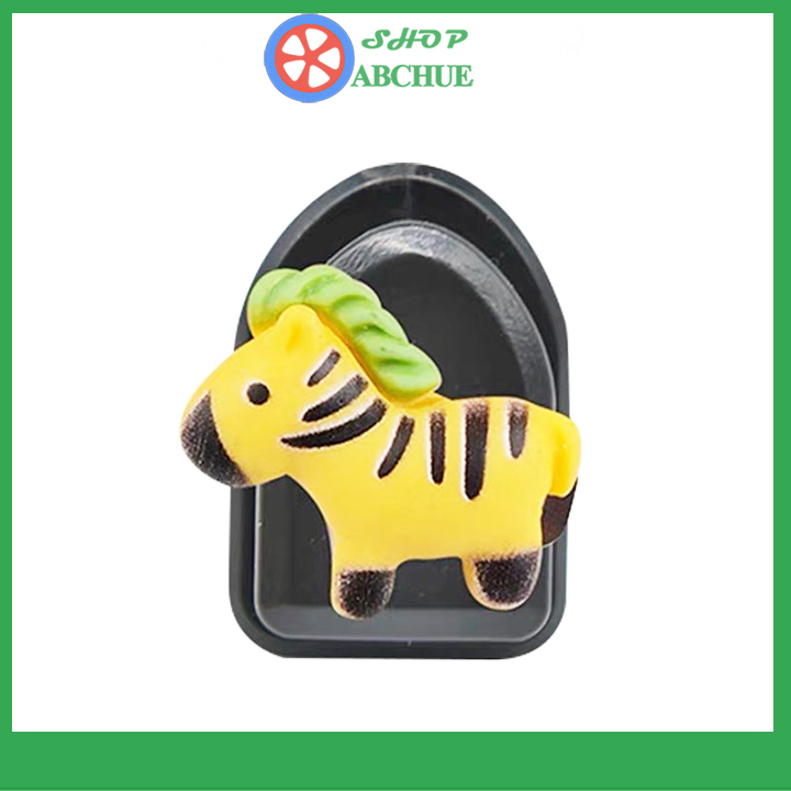 Móc treo đồ mini đa năng gắn trên xe hơi hình icon đáng yêu