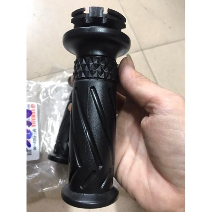 cặp bao tay gắn xe novo 4