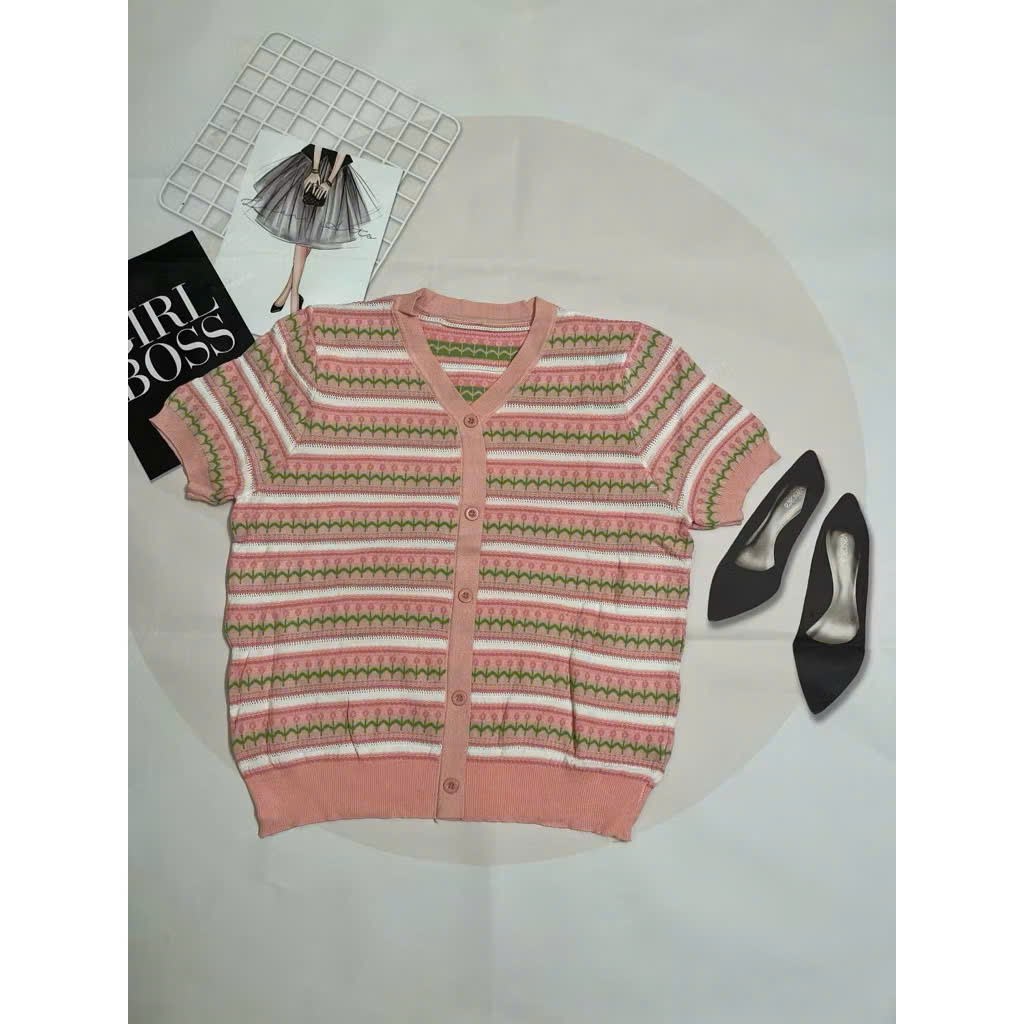 Áo len mongtoghi,áo len dệt kim nữ hàng thanh lý họa tiết dễ thương size 58-63,65kg