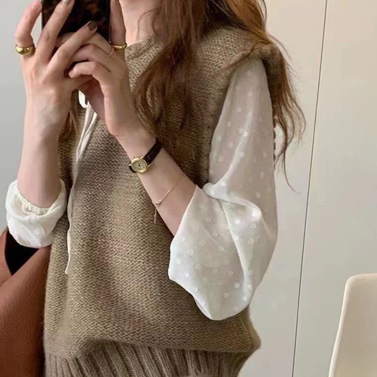 Áo len gile len viền bèo vintage