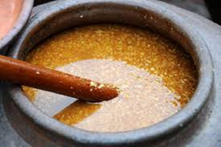 Tương Bần Đặc sản Hưng Yên , sánh vàng, thơm ngậy, chính hiệu Đoàn Thoa, sản xuất thủ công theo bí quyết gia truyền nhiều đời