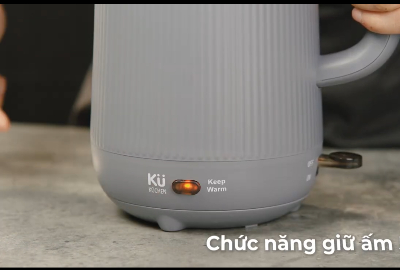 Ấm Đun Nước Siêu Tốc KUCHEN K172426 - Hàng Chính Hãng