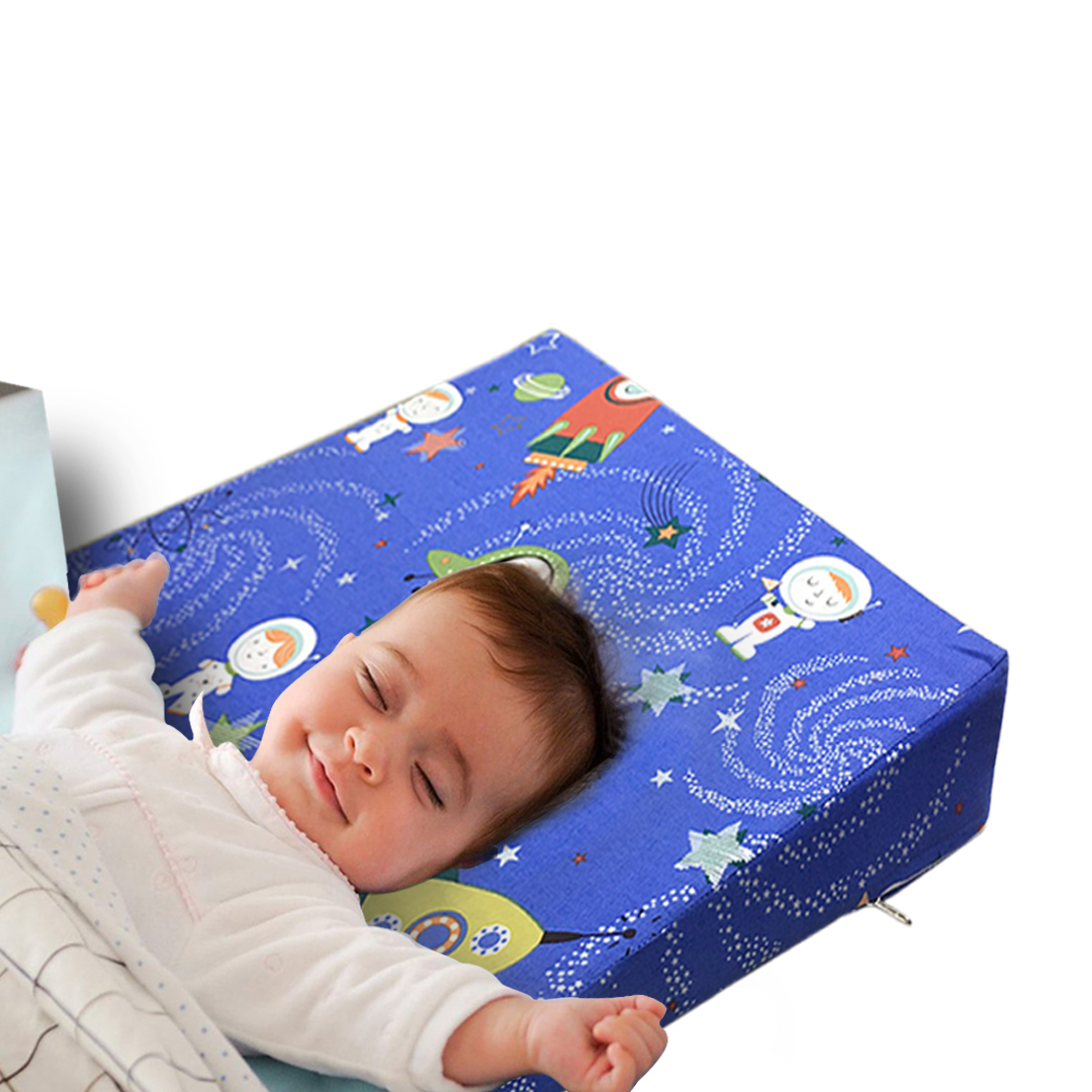 Gối chống trào ngược cho bé YOROKOBI, chống ợ, nôn, trớ...chống trơn trượt KT: 38X52X8CM