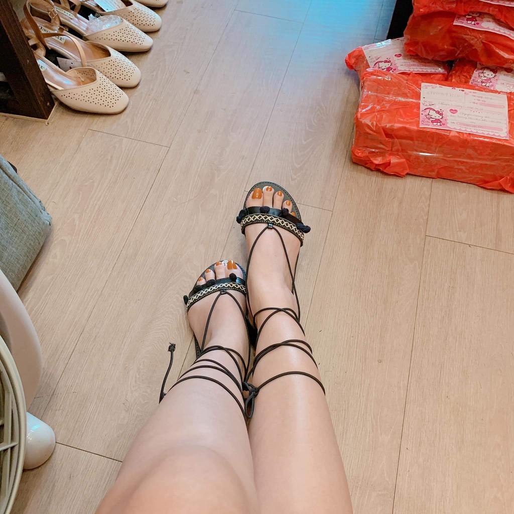 Sandal cột dây thổ cẩm