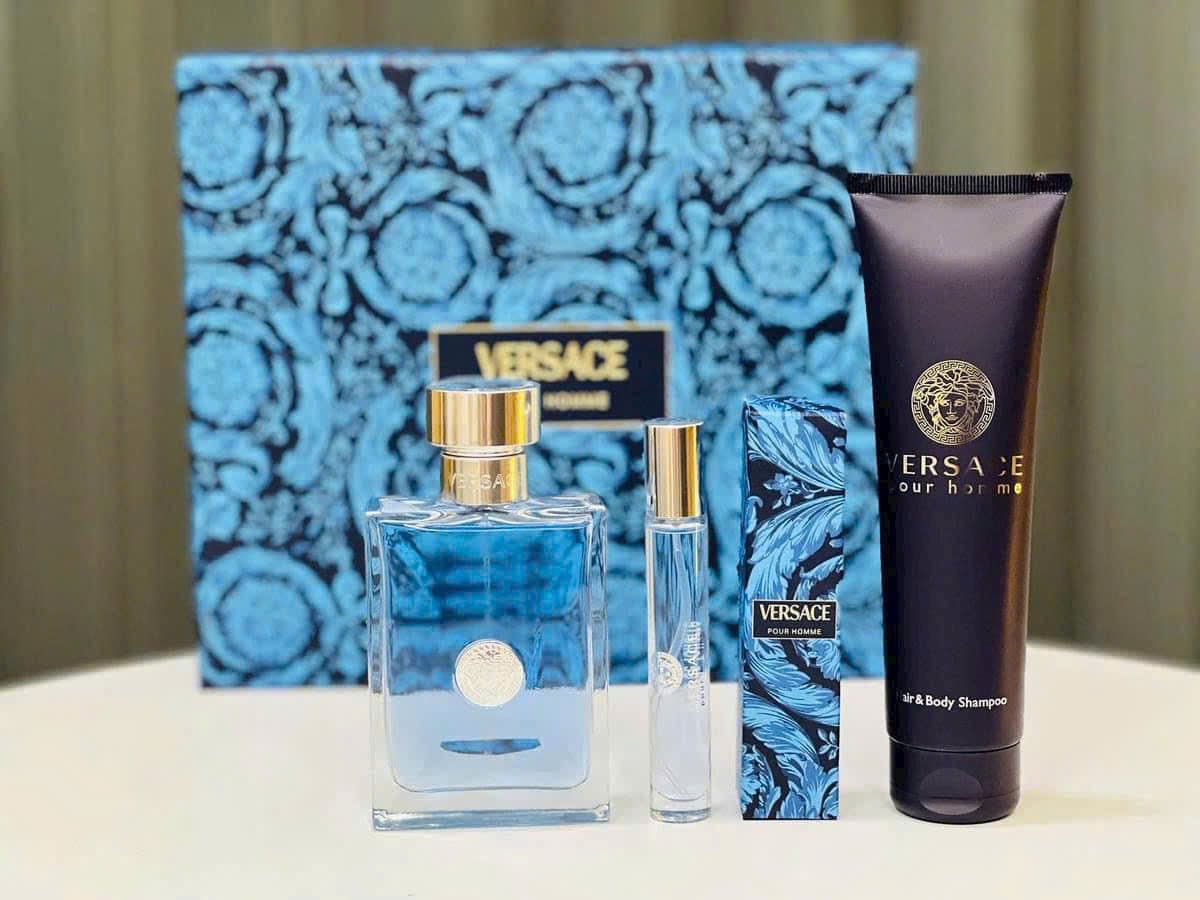 Bộ Nước Hoa Nam Versace Pour Homme Gift Set