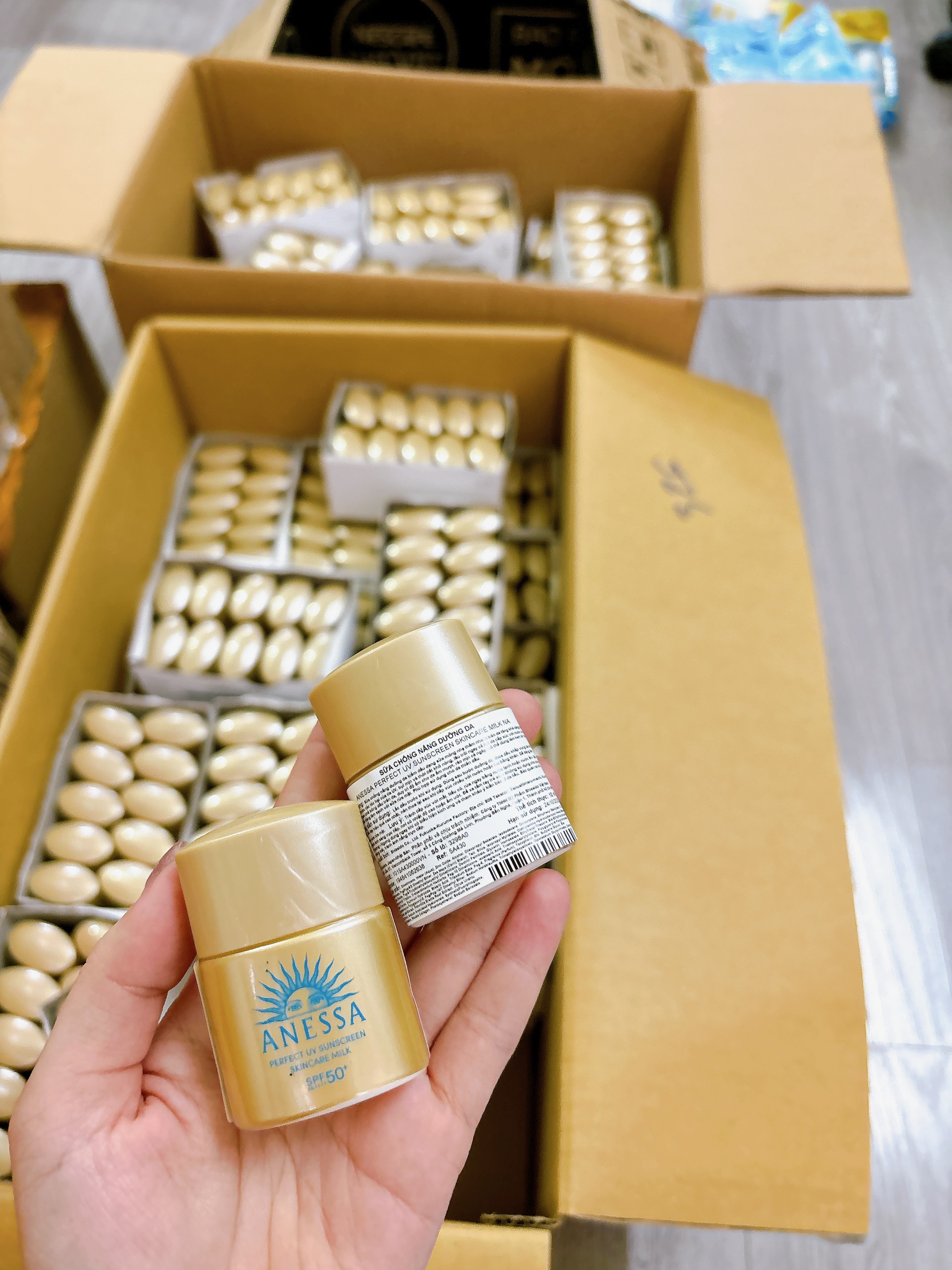 Sữa Chống Nắng Anessa Dưỡng Da Kiềm Dầu 12ml