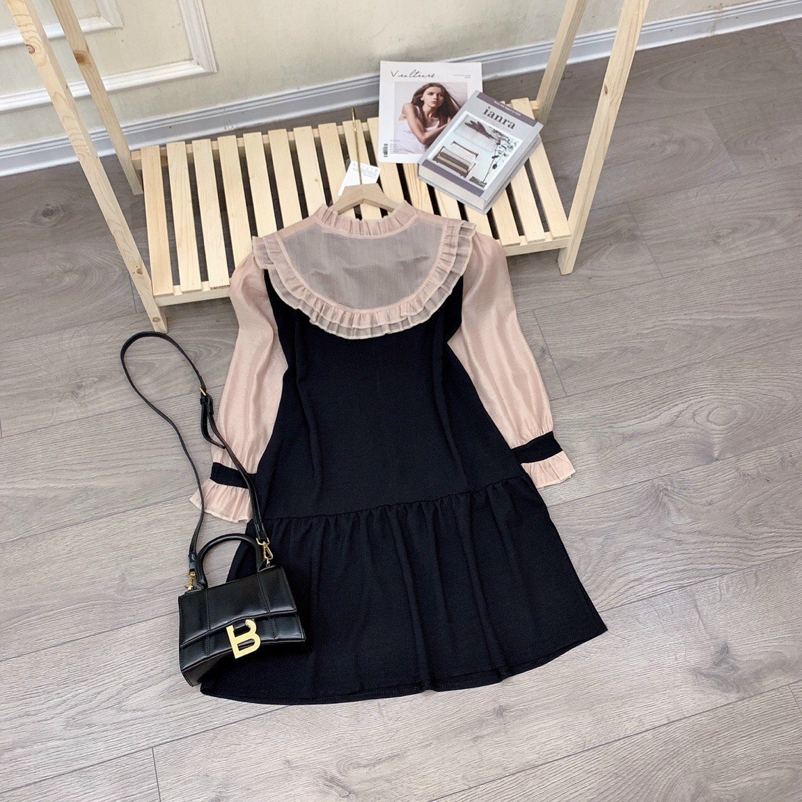 ĐẦM SUÔNG CỔ PHỐI VIỀN BÈO FROM RỘNG RÃI, AI TRÒN TRÒN, BẦU BÌ BON CHEN ĐƯỢC NHÉ CÁC NÀNG