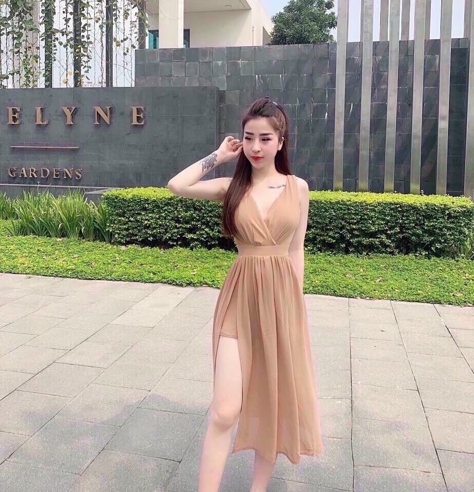 Đầm maxxi cổ tim