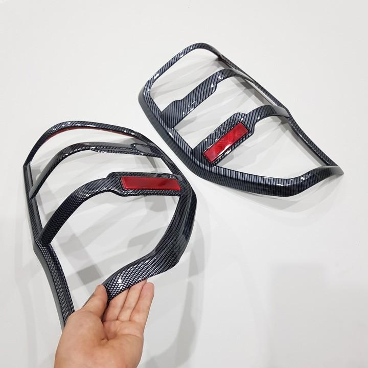 Bộ Ốp đèn Ford Ranger vân Carbon