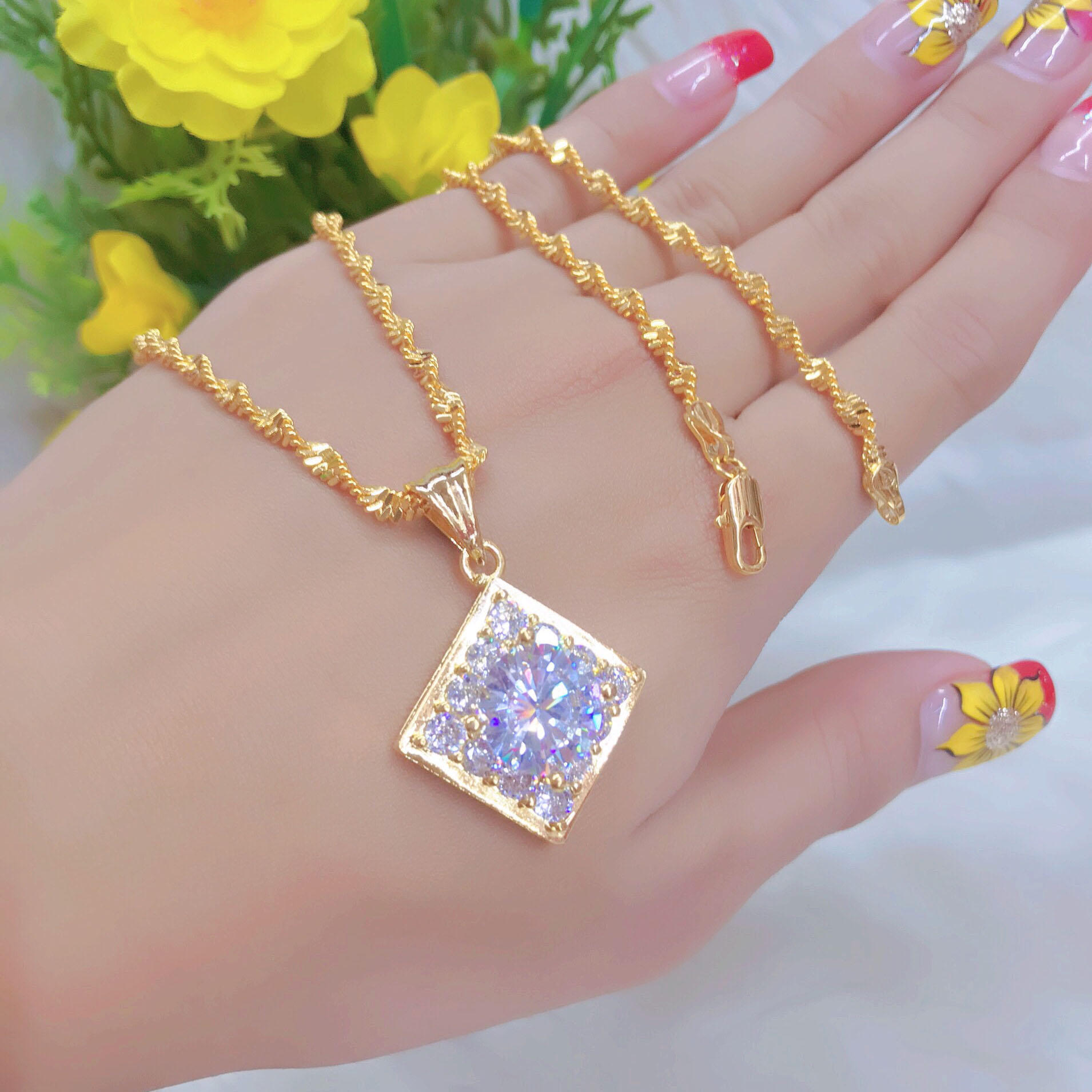 Dây Chuyền Nữ Hình Thoi Đính Xoàn Mạ Vàng 18K  ( 01 dây + 01 mặt ) - Tặng kèm hộp trang sức