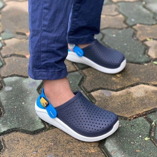 Sục Literide trẻ em êm, mềm, bám sàn cho bé tặng 8 sticker MÀU NAVY BLU