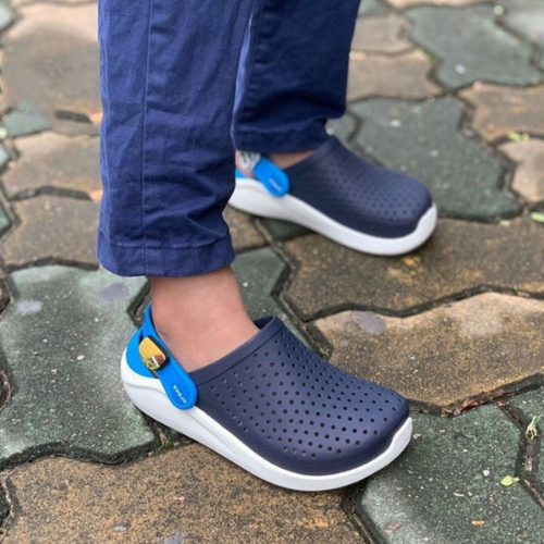 Sục Literide trẻ em êm, mềm, bám sàn cho bé tặng 8 sticker MÀU NAVY BLU