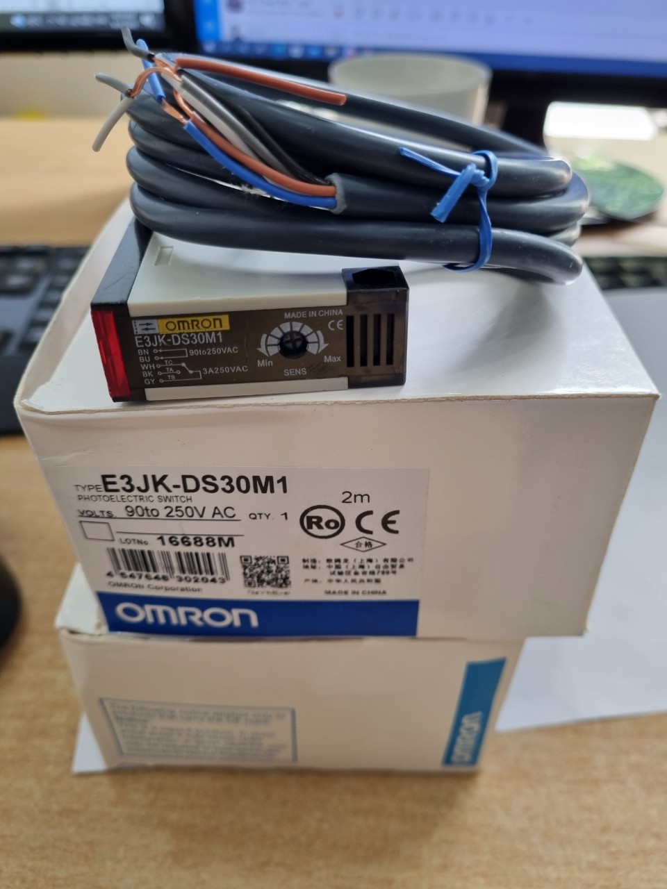 Cảm biến quang không gương E3JK- DS30M1
