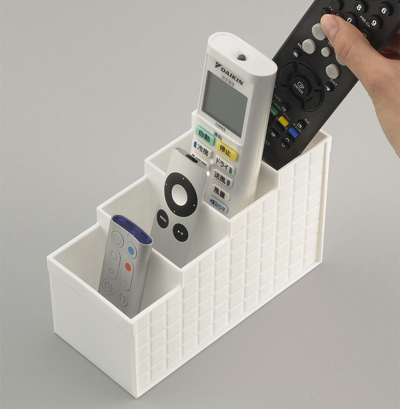 Ống đựng remote, vật dụng 4 ngăn