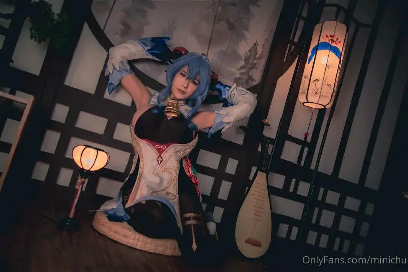 hình cosplay chapter 9 18