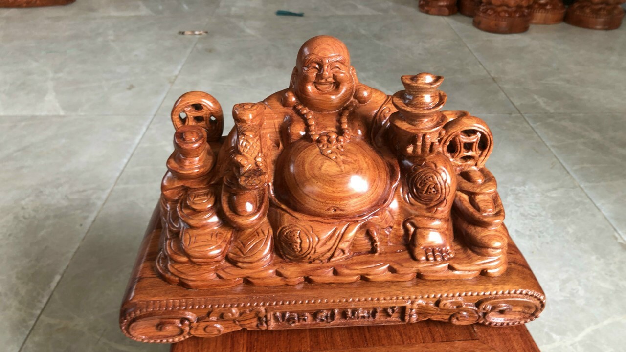 Tượng phật Di lặc kim tiên gỗ hương đá ngang 30cm