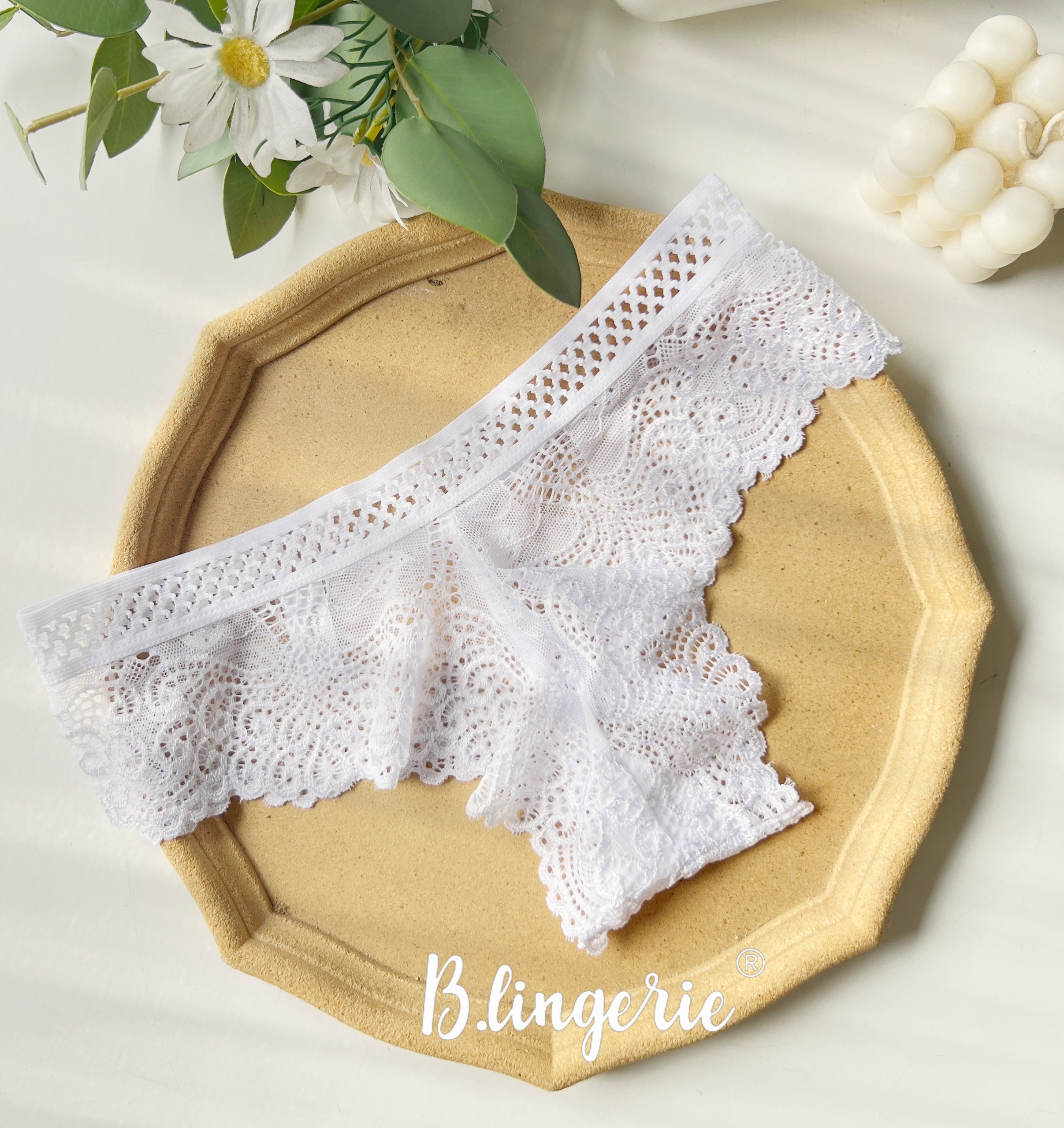 Quần Lót Nữ Ren Thoải Mái - B.Lingerie