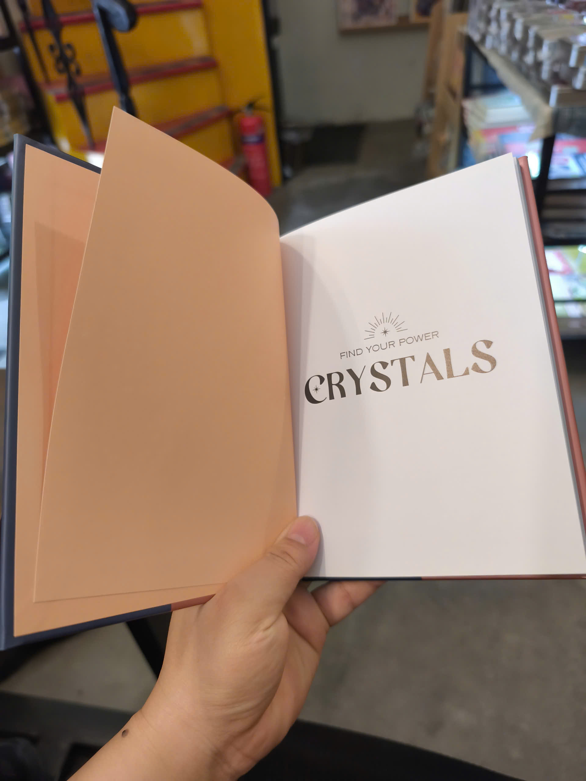 Sách - Find Your Power: Crystals by Tessa Sale | Self Help / Ngoại văn Nhập khẩu / Bìa cứng