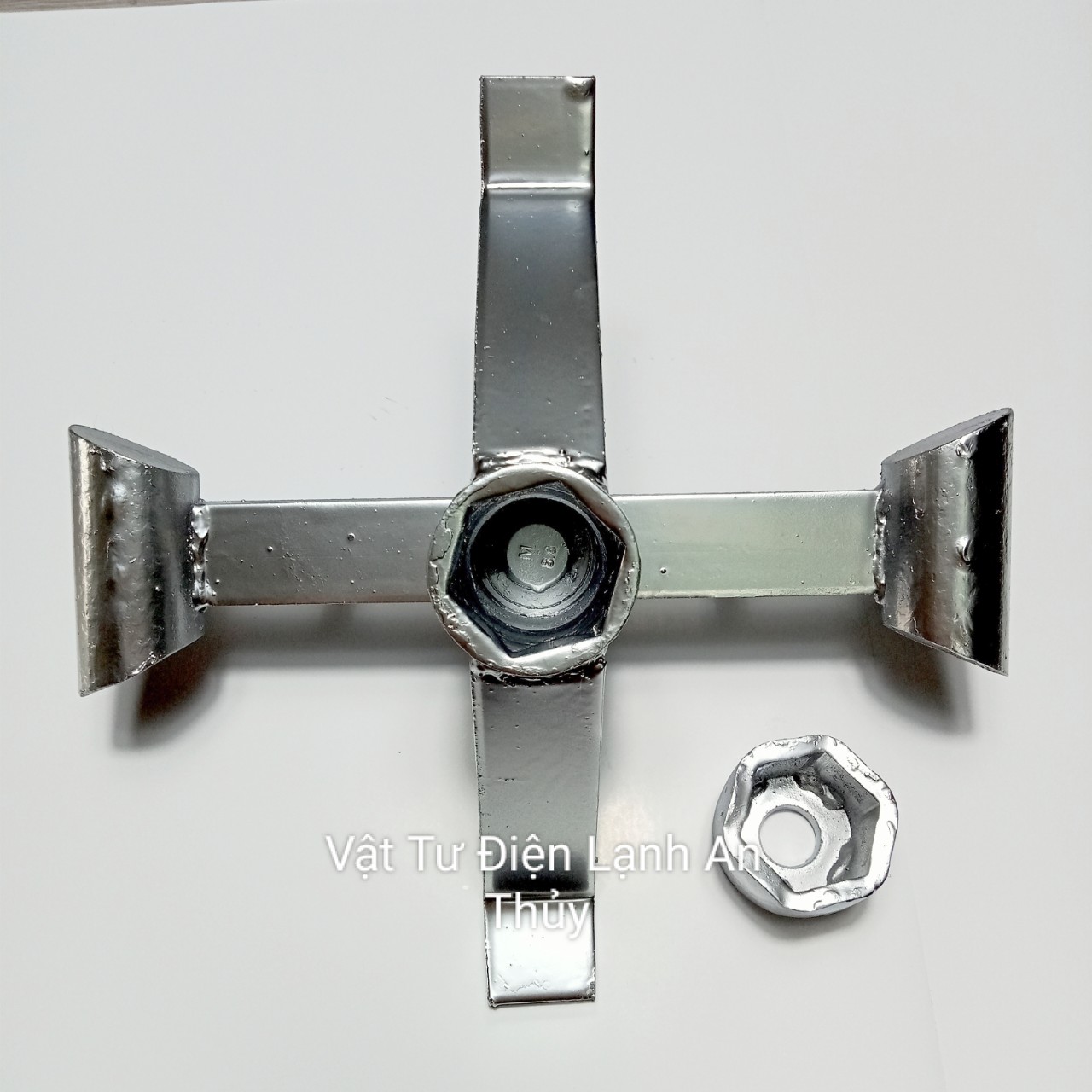Búa tháo tán ốc lồng máy giặt 36&38mm - Búa mở ốc lồng máy giặt 36&38mm - Búa mở ốc 36-38 lồng máy giặt