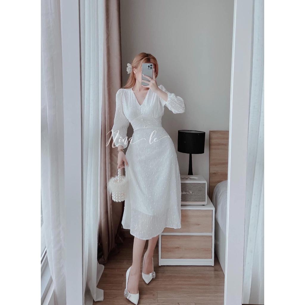 Đầm Ren Xòe Cổ V Phối Nút Dự Tiệc Cực Xinh BY8336